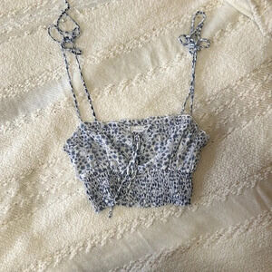 Dainty ditsy blue floral chiffon crop top‎